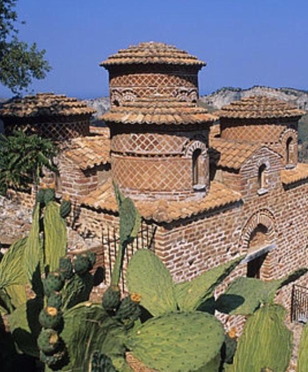 Апартаменты Fiordaliso Каулония Марина Экстерьер фото